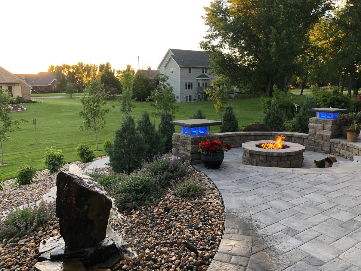Patio landscaping in Sioux Falls